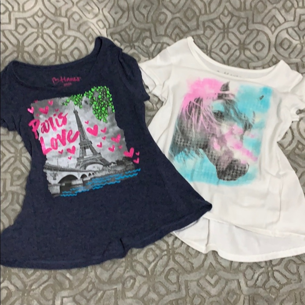 2 Girls tees